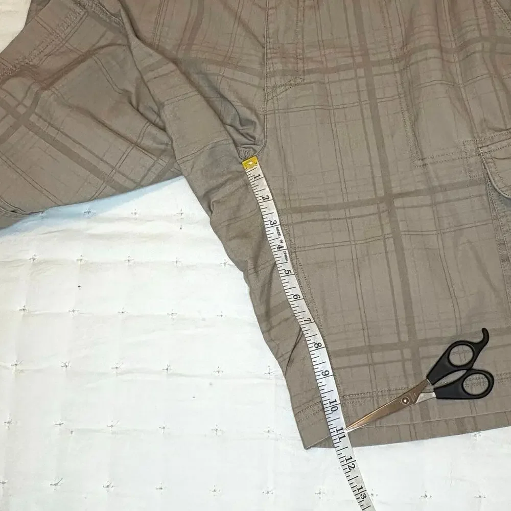 The North Face Cargo Shorts Men's 38R | Beige Plaid Ripstop Gorpcore Outdoor